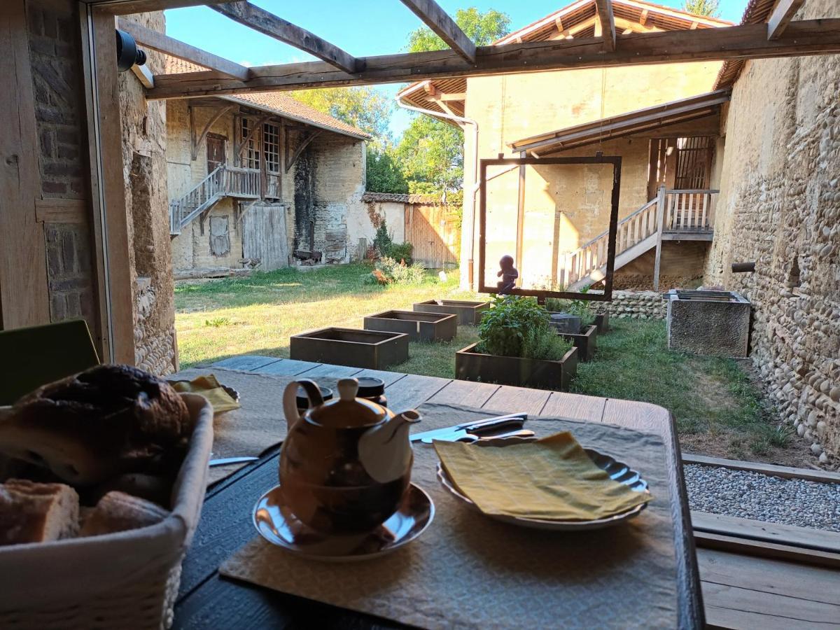 La Ferme De Berlioz Aparthotel La Cote-Saint-Andre Ngoại thất bức ảnh