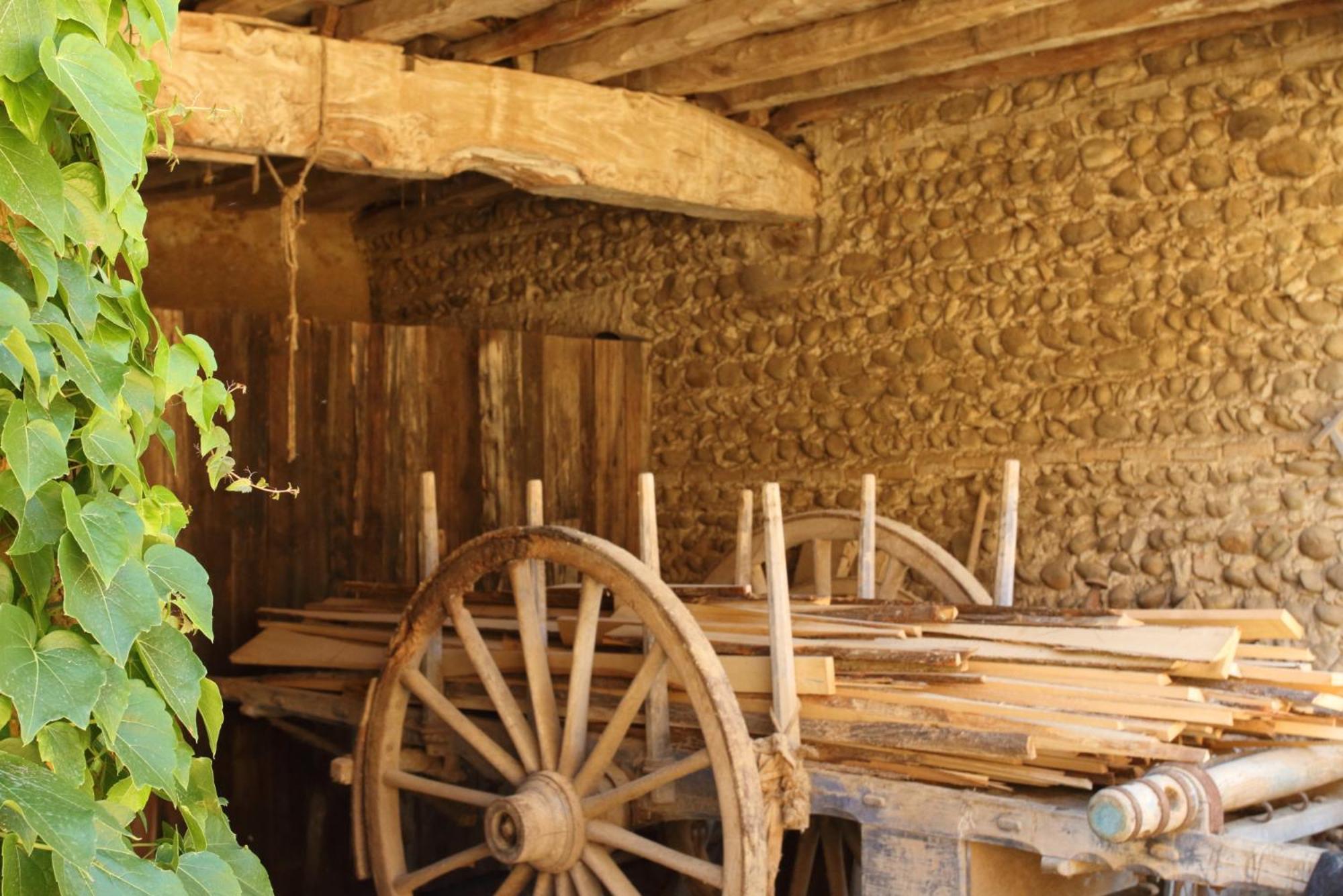 La Ferme De Berlioz Aparthotel La Cote-Saint-Andre Ngoại thất bức ảnh